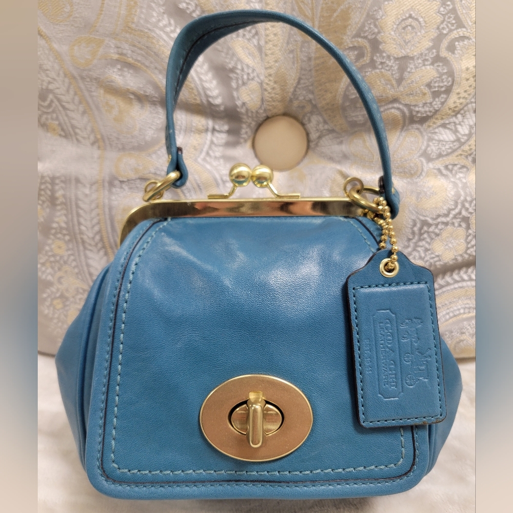 🦄 COACH BLEECKER STREET LIMITED EDITION LEGACY MINI KISSLOCK FRAME BAG 13043